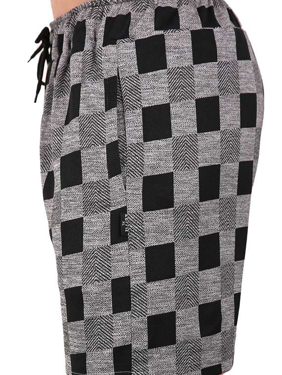 black checkered shorts - 17015658 - Standard Image - 3