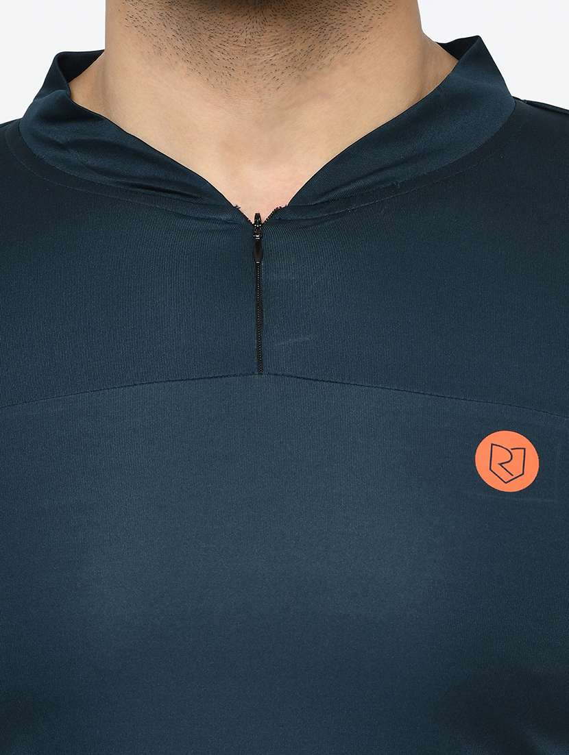 men solid long sleeve thumbhole t-shirt - 17024588 -  Standard Image - 3