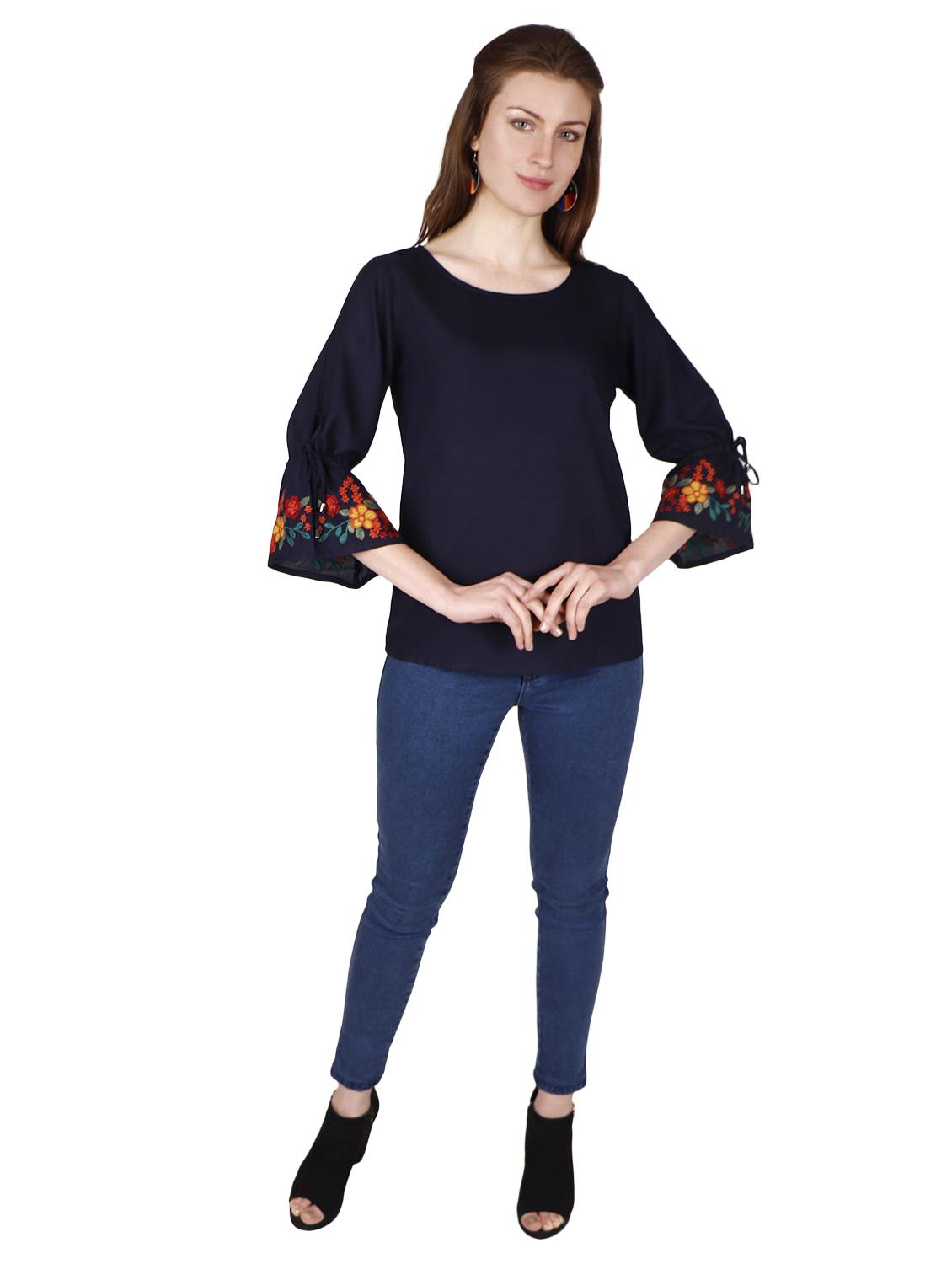 embroidered sleeves solid top - 17030009 - Standard Image - 3