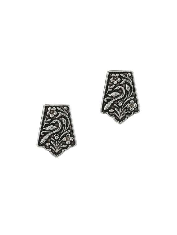 silver metal studs earring