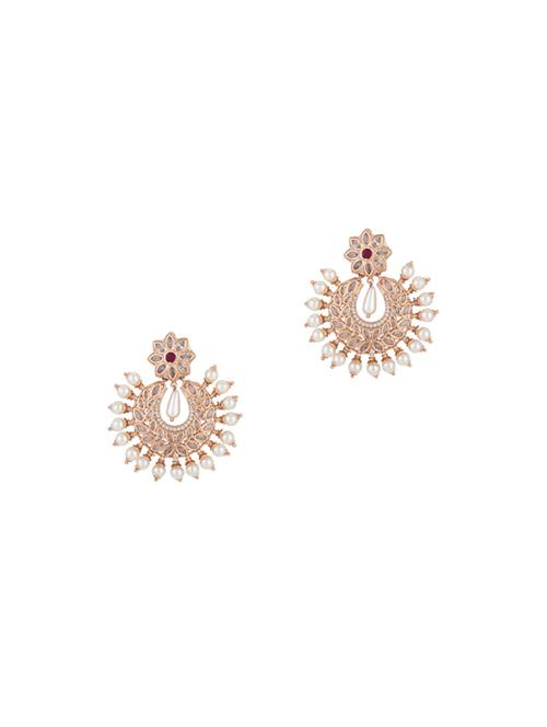 gold metal chandballi earring - 17041329 - Standard Image - 0