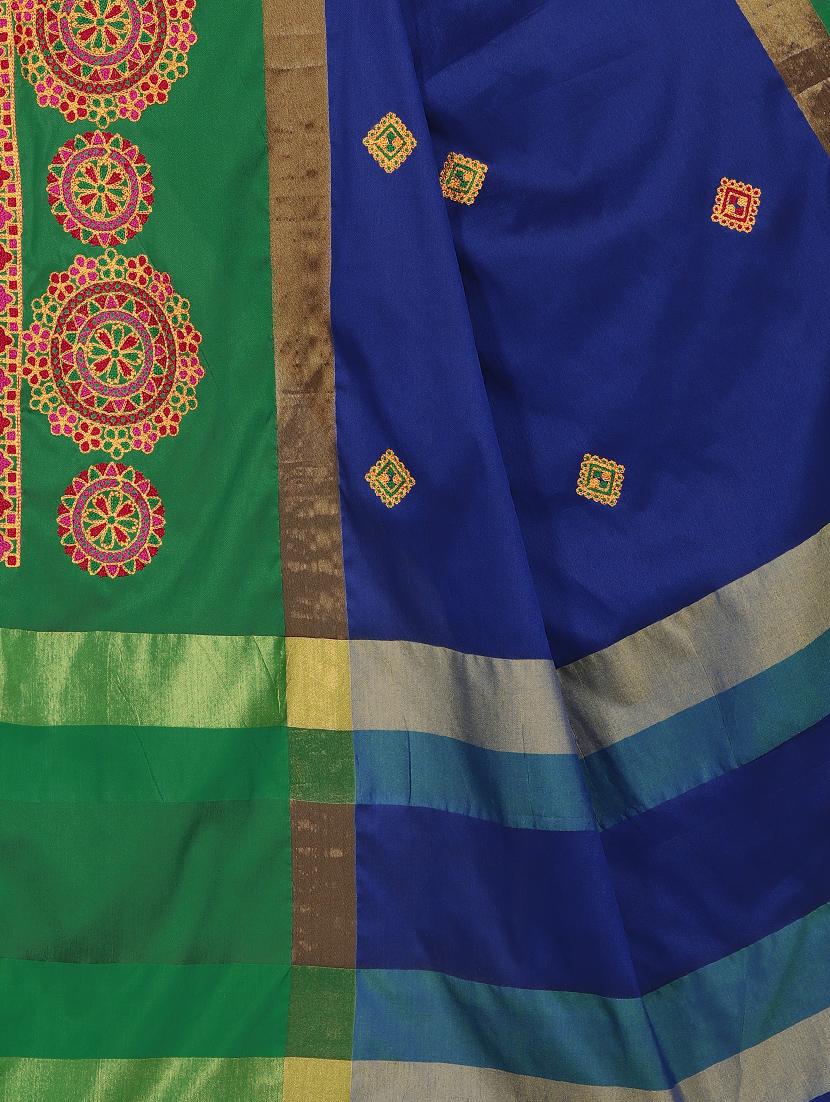 women's embroidered saree with blouse - 17083823 - Standard Image - 3