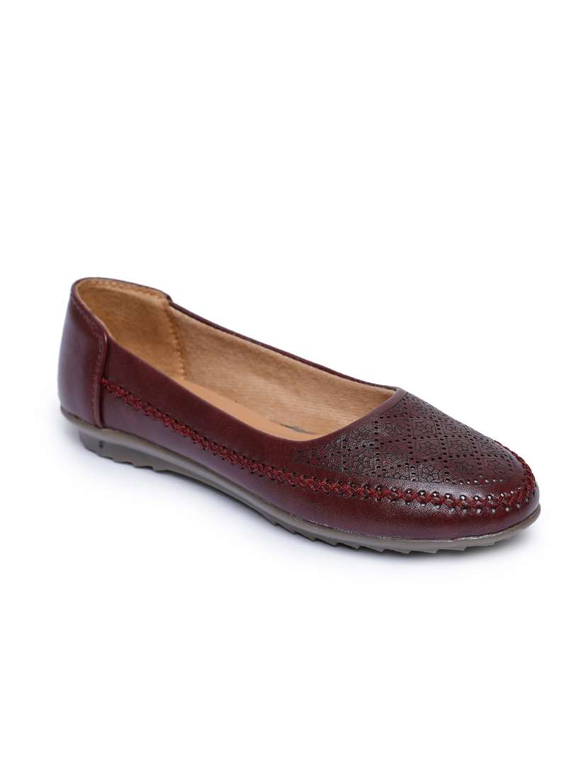 maroon cut work slip on ballerina - 17088472 - Zoom Image - 0