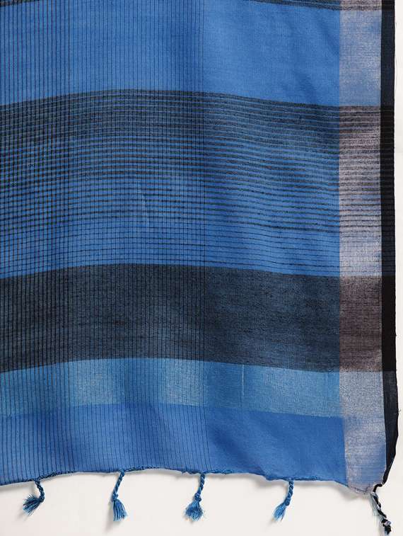 solid jamdani saree with blouse - 17089877 -  Standard Image - 3