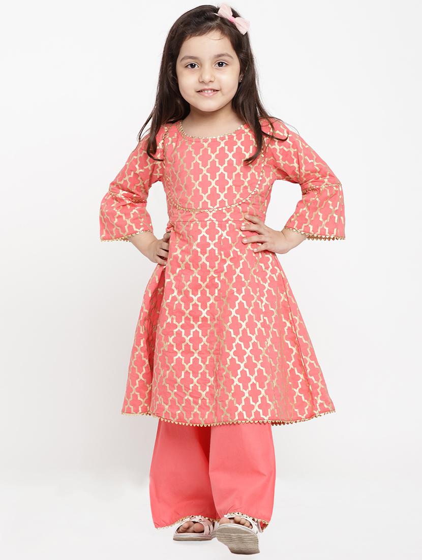 pink printed kurta palazzo set - 17120428 - Zoom Image - 0