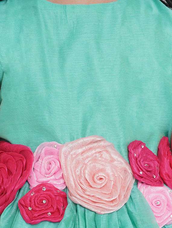 green cotton blend frock - 17120454 - Standard Image - 3
