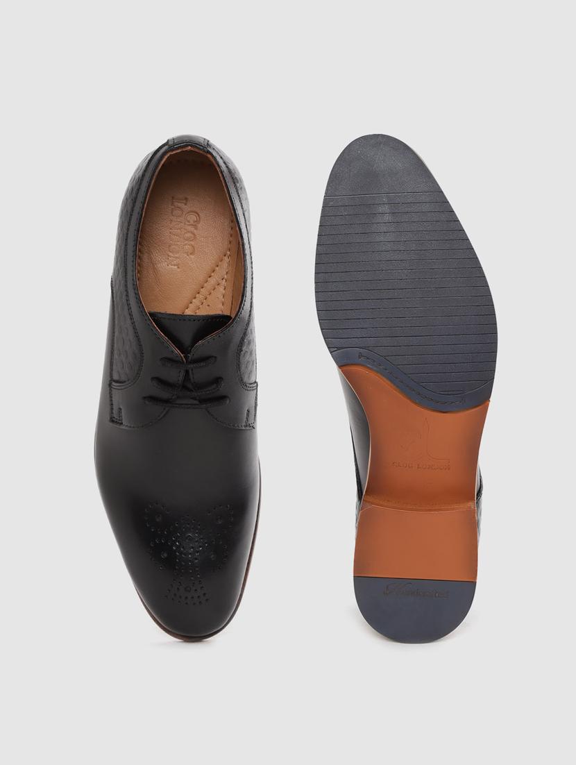 black lace-up brouges - 17129920 - Standard Image - 3