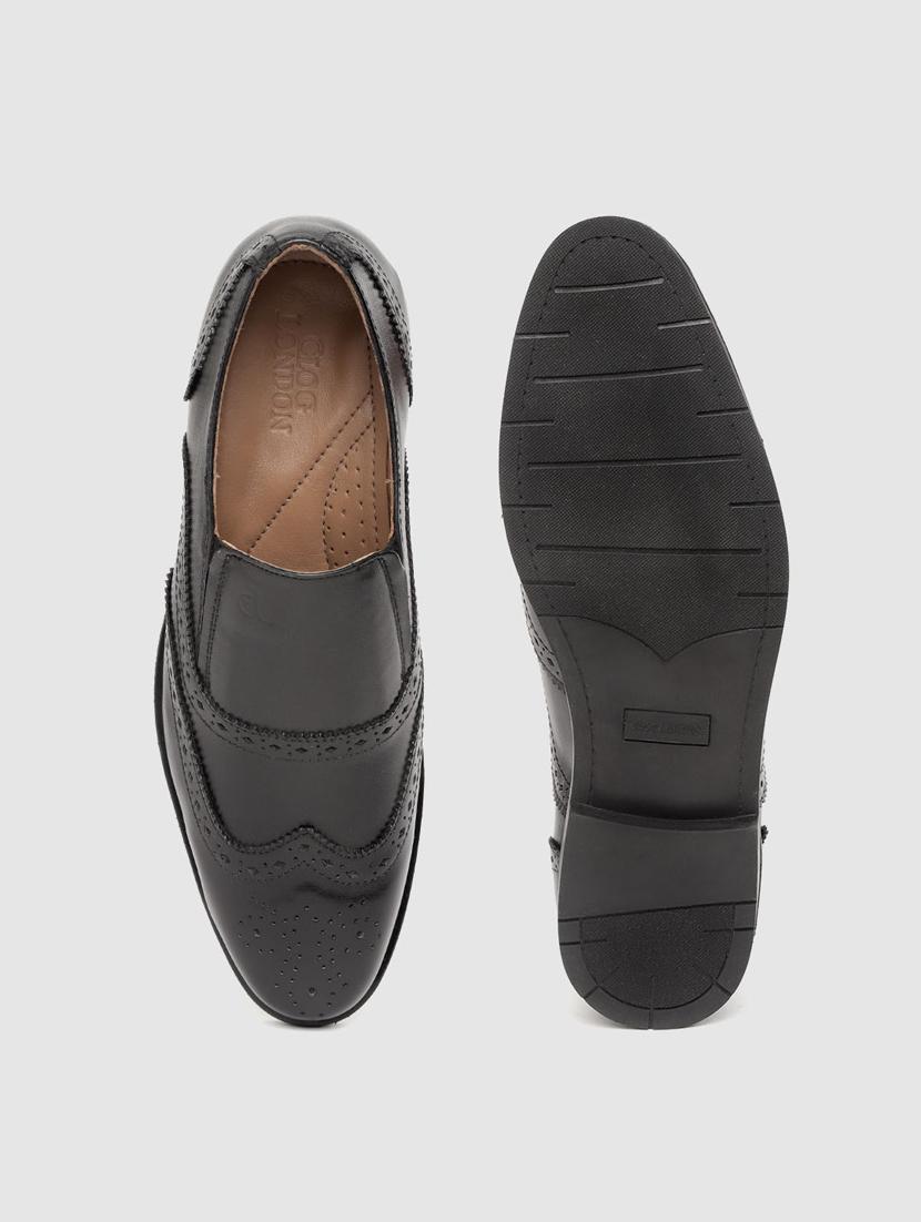 black lace-up brouges - 17129946 - Standard Image - 3