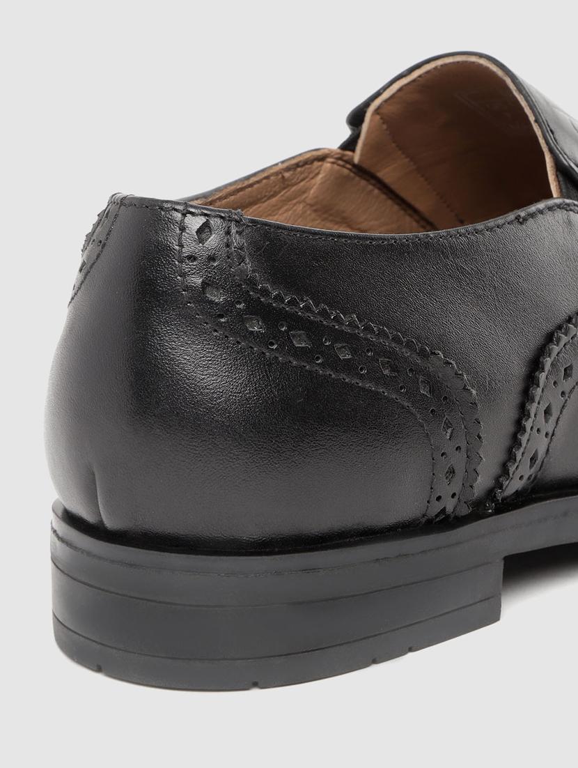 black lace-up brouges - 17129946 - Standard Image - 5
