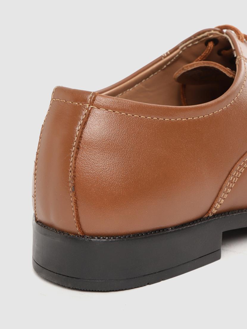 tan lace-up oxfords - 17131122 - Standard Image - 5