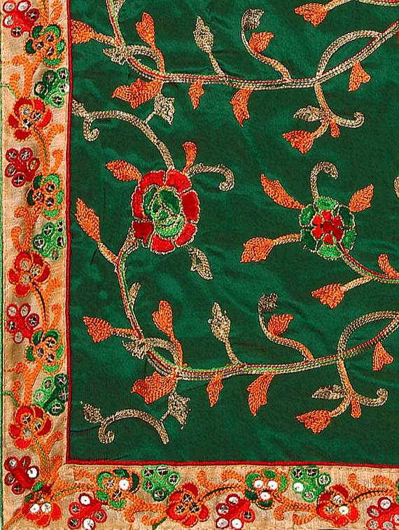 floral embroidered saree with blouse - 17154120 - Standard Image - 3