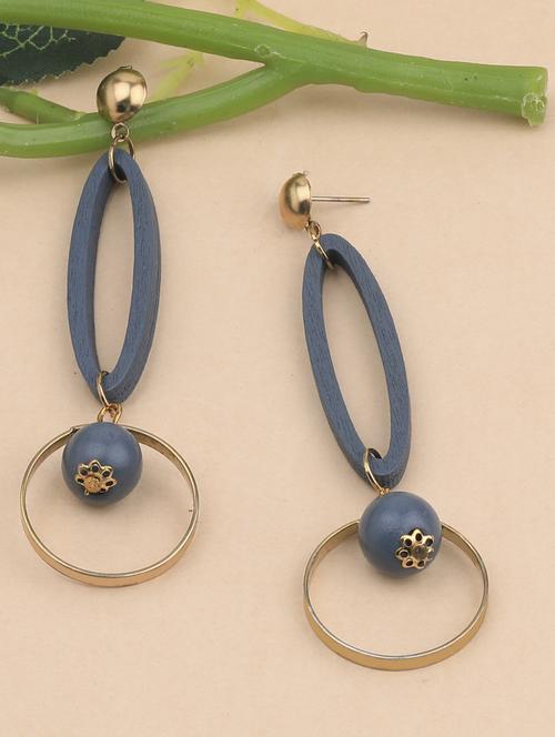 grey metal drop earring - 17194423 -  Standard Image - 0