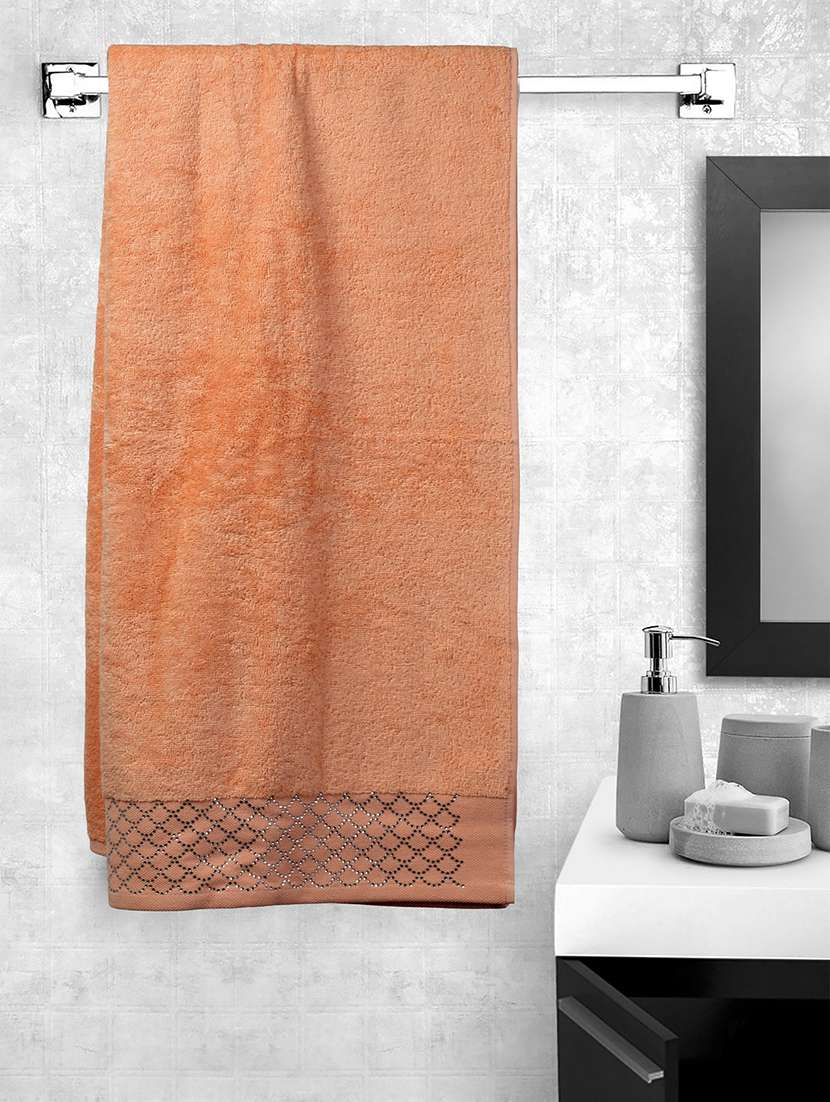  petal pink bath towel  