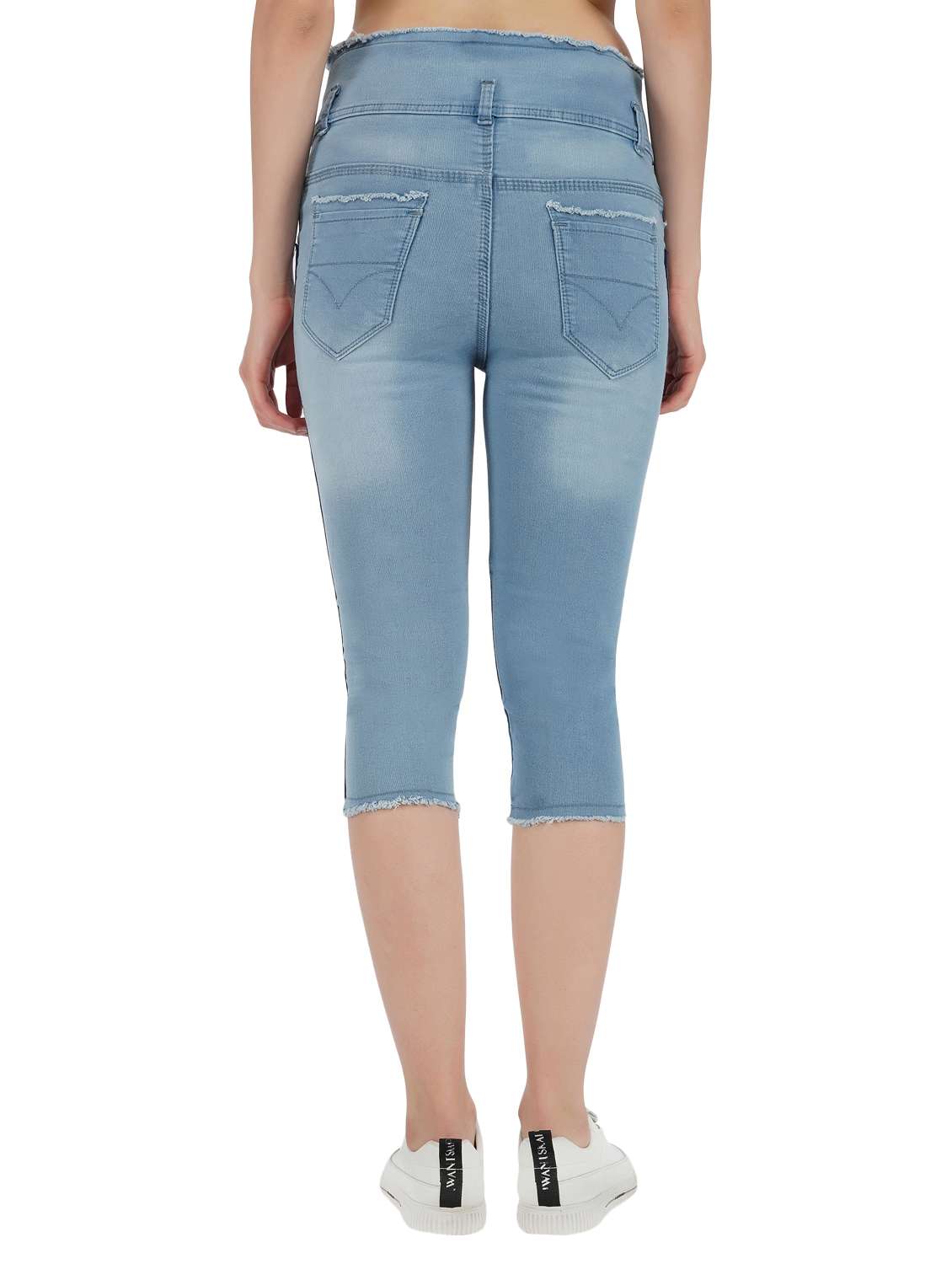 frayed denim capris