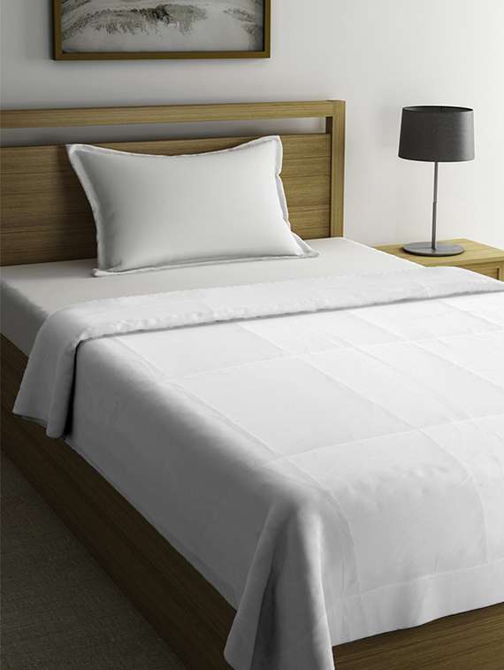 Buy online Forever White Comforter Single from quilts & blankets for