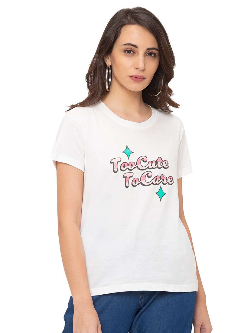 women's chest print crew neck t-shirt