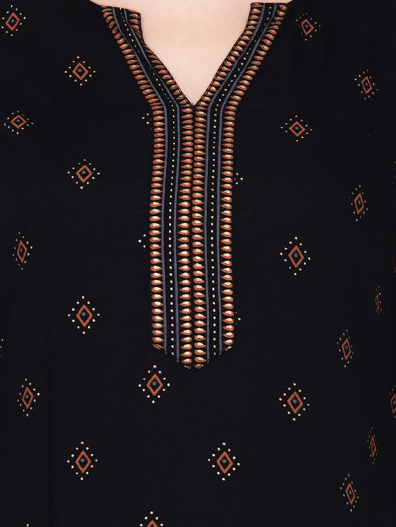 gold print straight kurta - 17210897 - Standard Image - 3