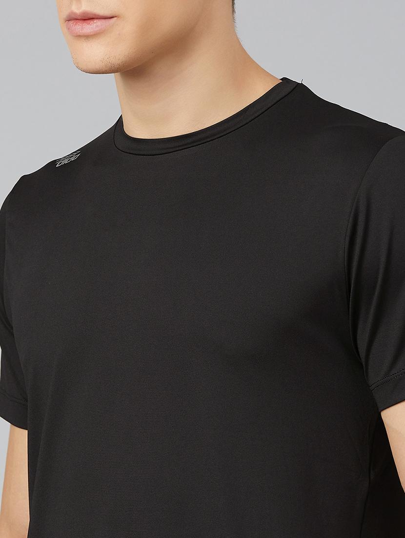 black solid t-shirt - 17213677 - Standard Image - 5