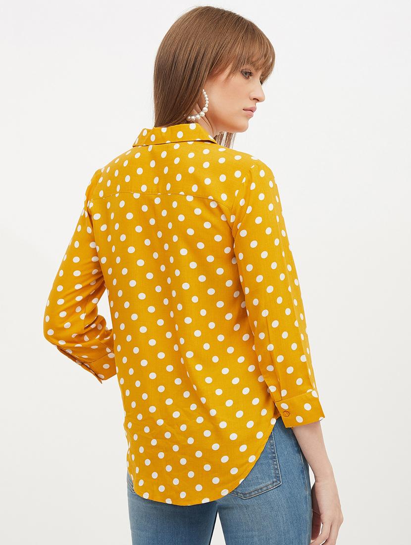 yellow polka dot top