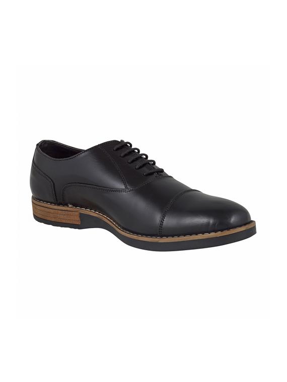 black lace-up oxfords - 17242317 - Zoom Image - 0