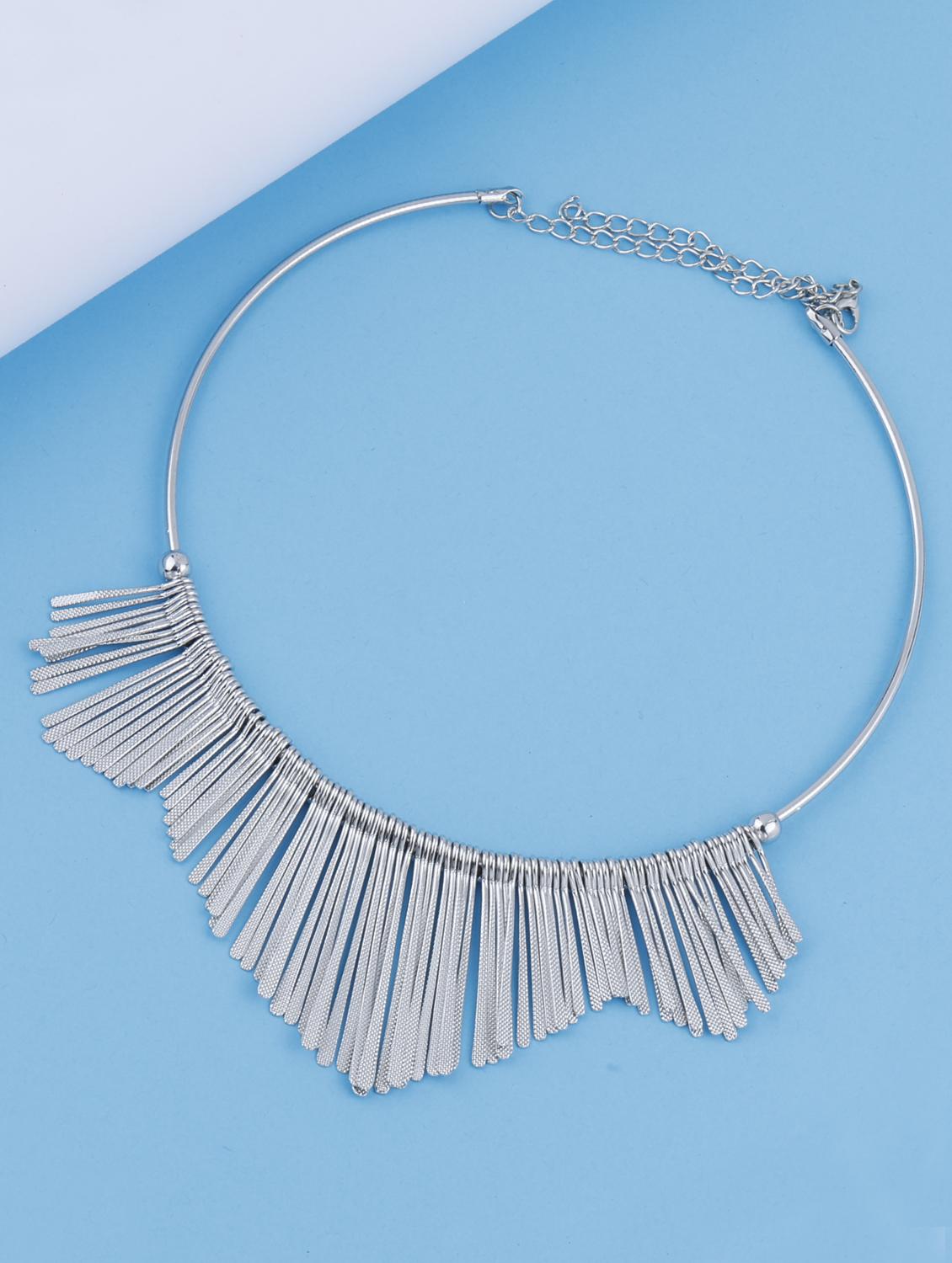 silver metal choker necklace - 17245979 - Zoom Image - 0