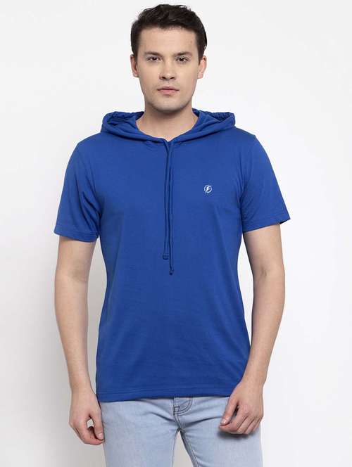 blue solid t-shirt