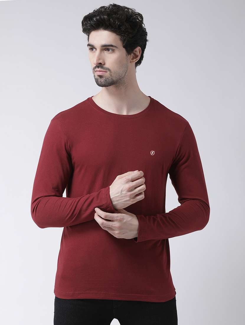 maroon solid round neck t-shirt