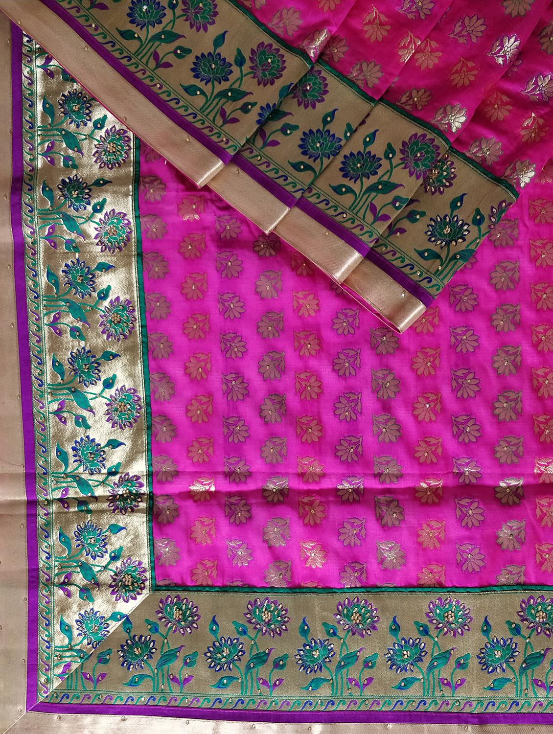 women's banarasi saree with blouse - 17273583 -  Zoom Image - 0