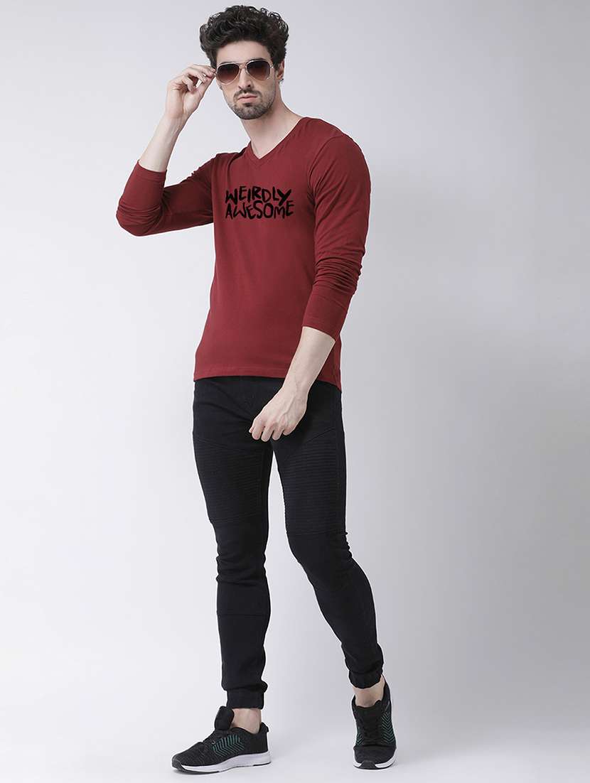 maroon chest print t-shirt - 17275219 -  Standard Image - 3