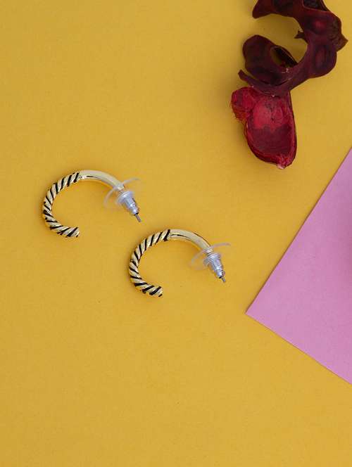 gold metal hoop earring - 17327582 -  Standard Image - 0