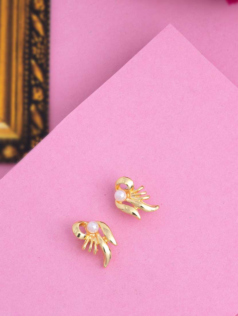 white metal studs earring - 17327601 - Zoom Image - 0