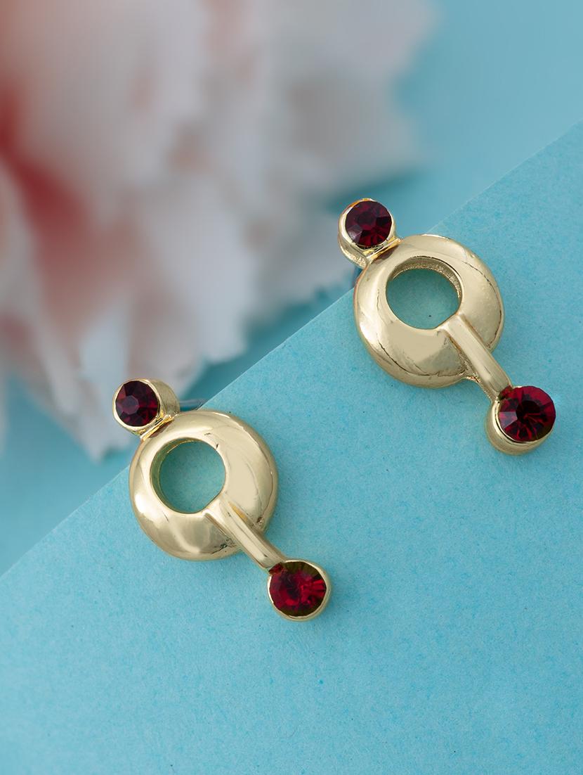 red metal studs earring - 17327784 - Zoom Image - 0