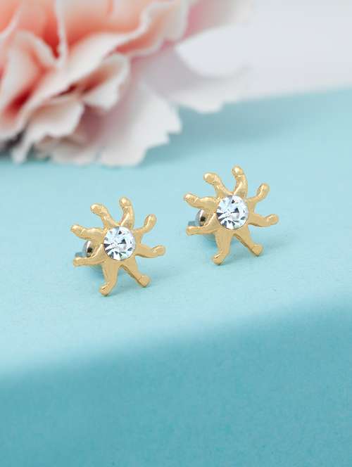 white metal studs earring - 17327834 -  Standard Image - 0