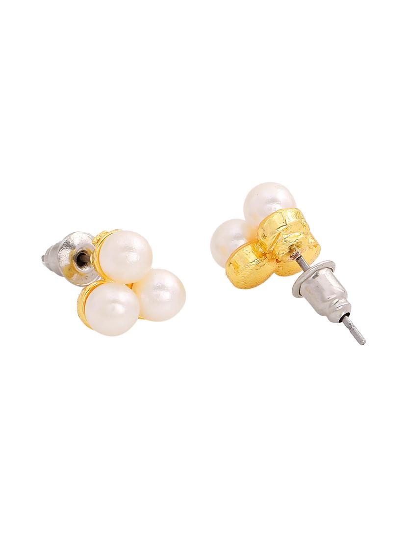 gold metal studs earring - 17327912 - Standard Image - 3