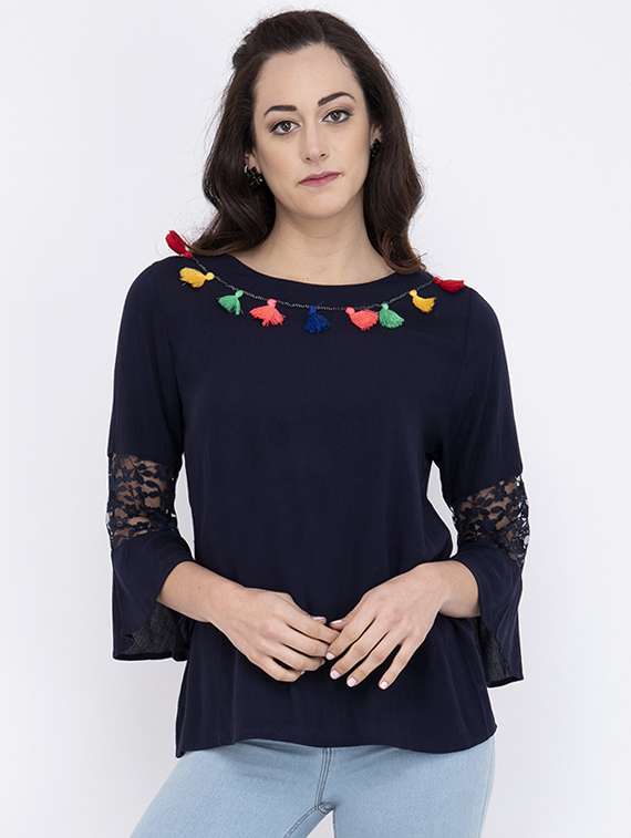 women's straight round neck top