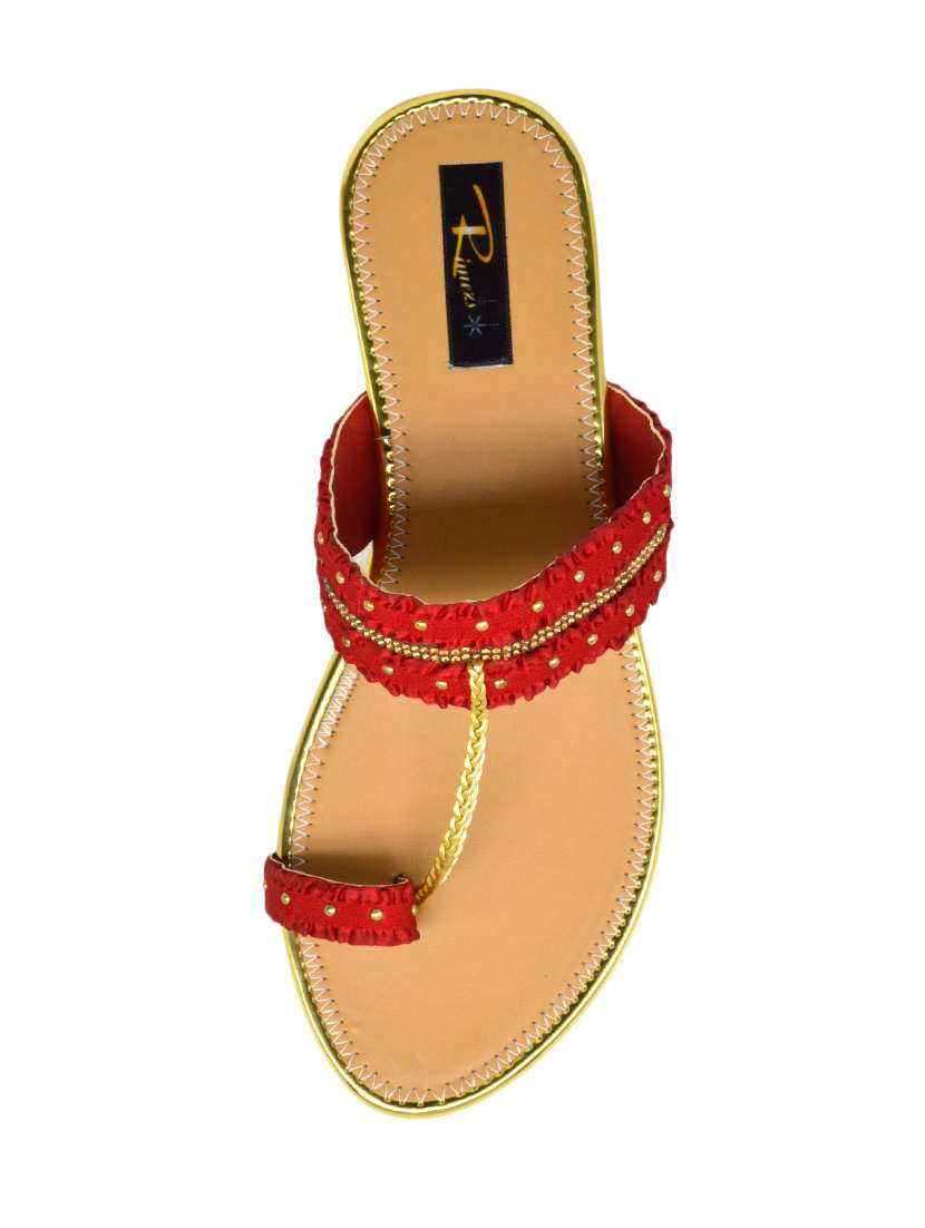 red one toe sandal - 17334033 -  Standard Image - 3