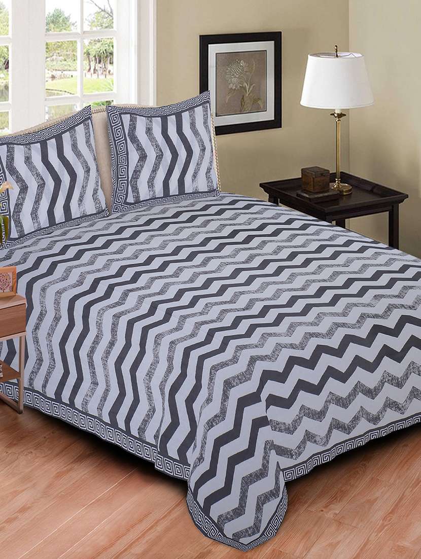   cotton double bedsheet with 2 pillow covers - 17336638 -  Zoom Image - 0