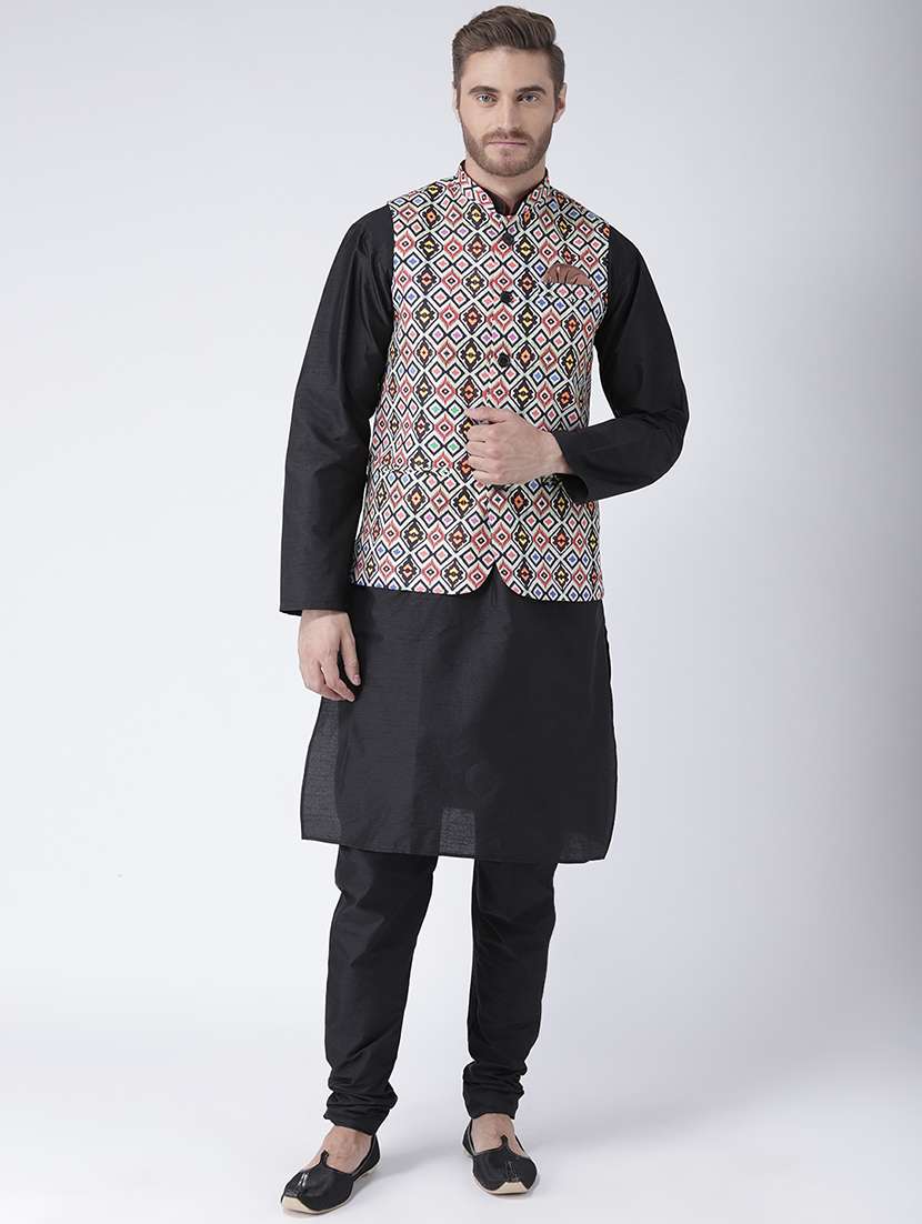 black solid kurta pyjama set with printed nehru jacket - 17357070 - Zoom Image - 0