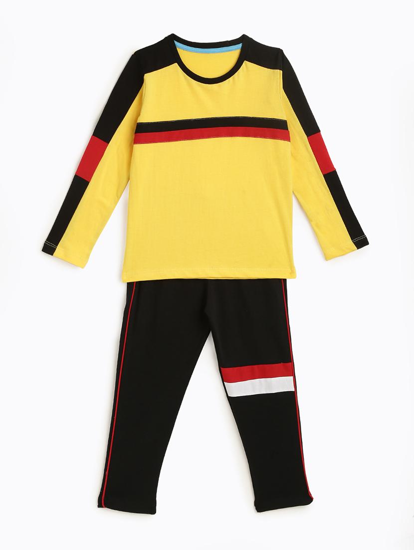 printed nightwear pyjama set - 17375366 - Zoom Image - 0