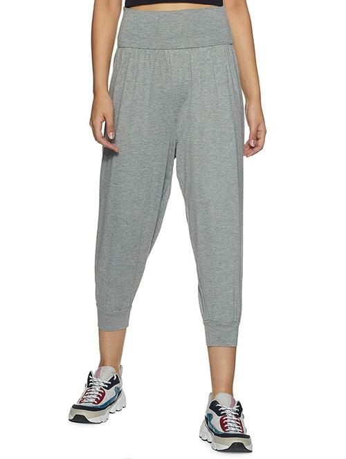 high rise regular capri - 17408519 - Standard Image - 0