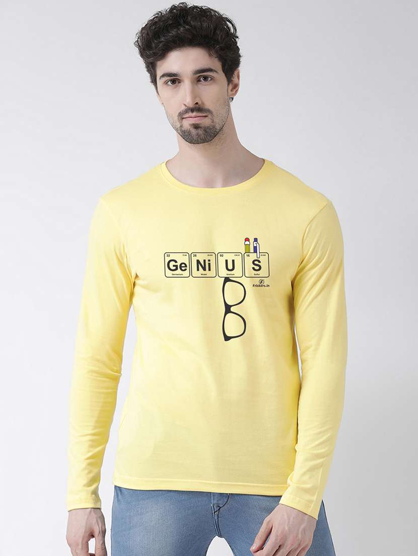 yellow chest print t-shirt