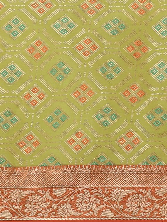 olive banarasi saree with blouse - 17428365 - Standard Image - 3