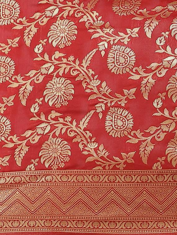 floral banarasi saree with blouse - 17429290 - Standard Image - 3