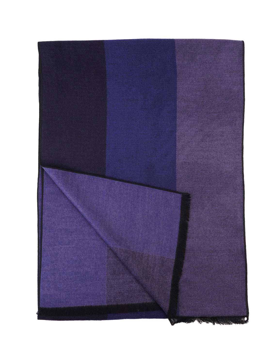 navy blue wool muffler - 17430203 -  Standard Image - 5