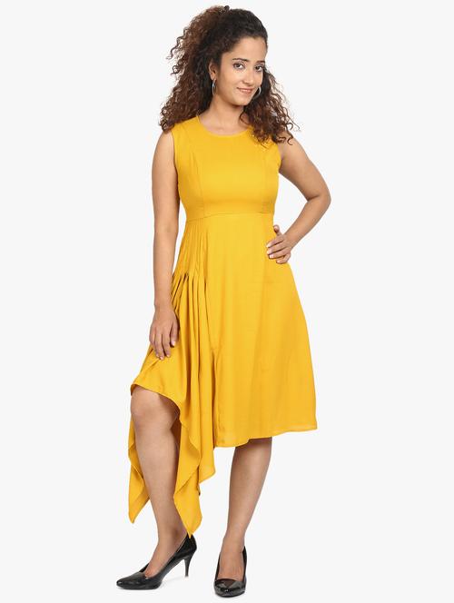 embellished detail asymmetric dress - 17431775 -  Standard Image - 0