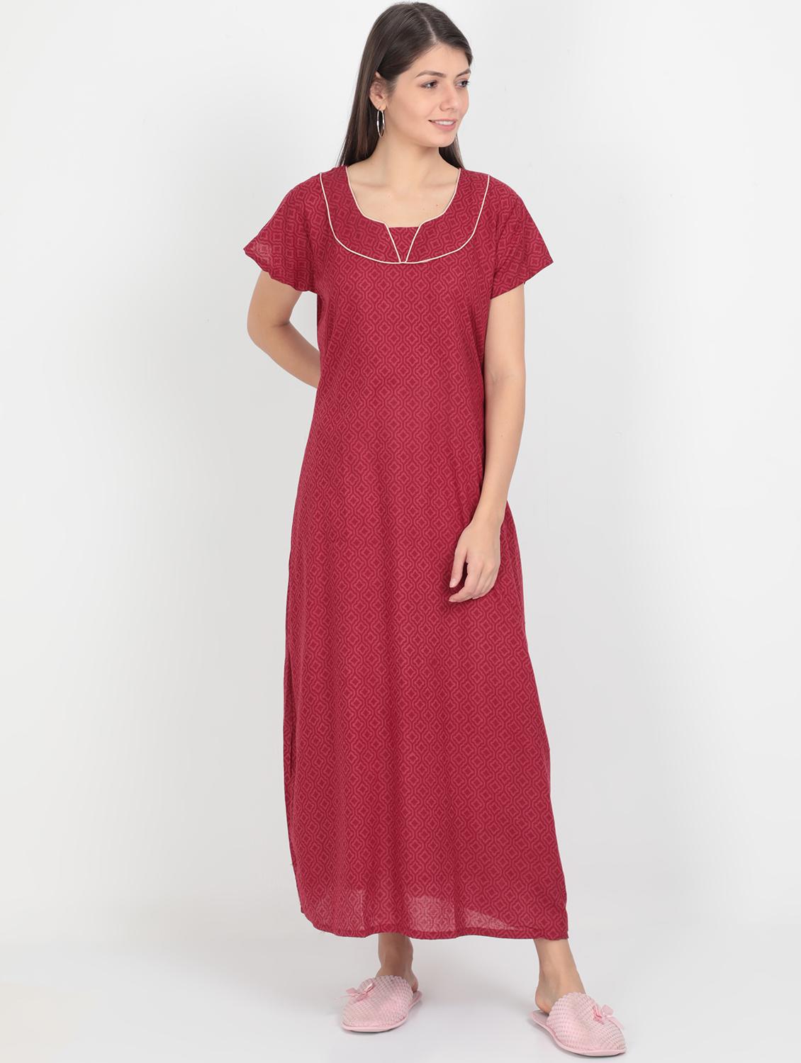 red cotton  nighty - 17438023 -  Zoom Image - 0