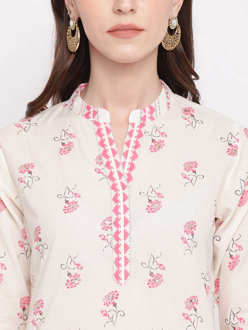 floral suit set - 17459663 -  Standard Image - 3