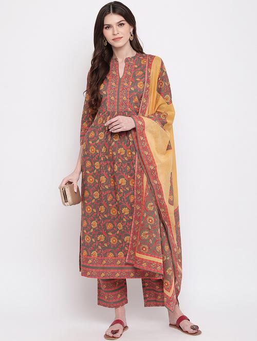 floral suit set - 17459665 -  Standard Image - 0