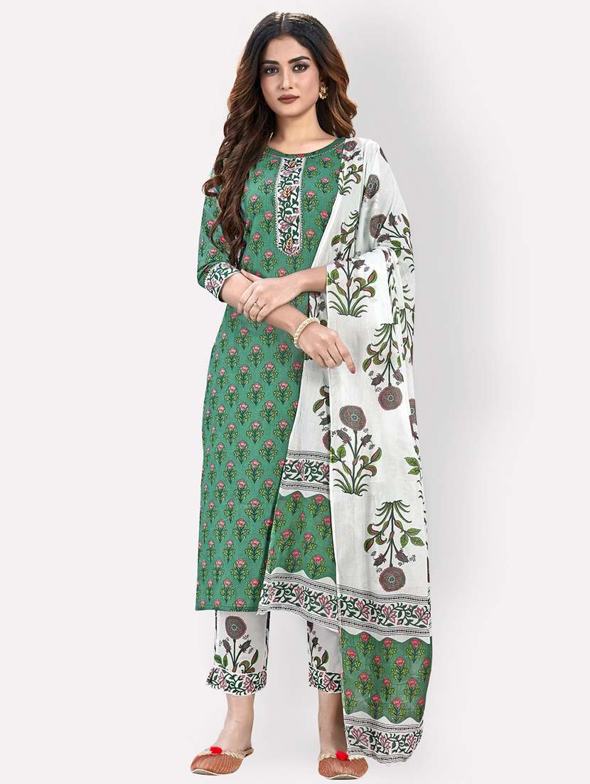 floral suit set - 17459699 -  Zoom Image - 0