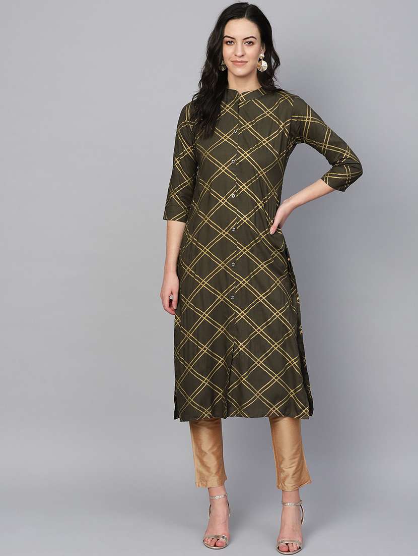 women's front slit kurta
